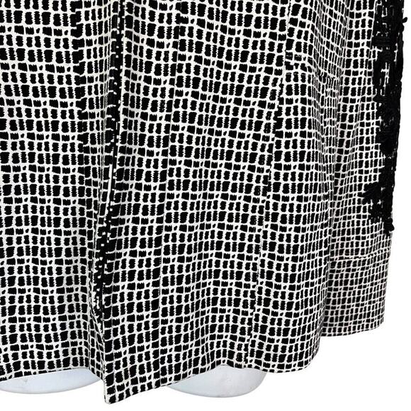 Chicos Womens Black White Lace Applique Ponte Knit Stretch Blazer Jacket 1 8 10 - Picture 5 of 16